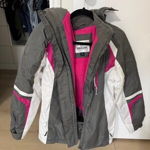 Magellan Outdoors Women's Ski/Snow/Winter Jacket